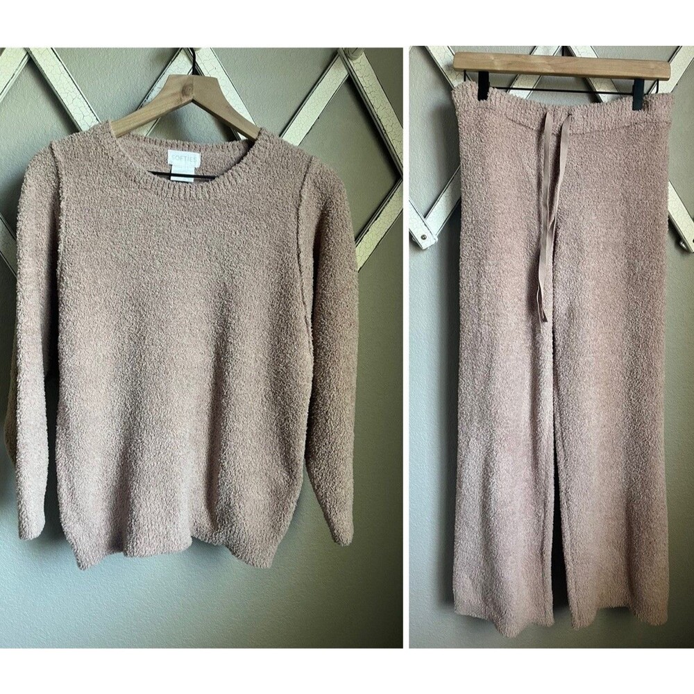Softies Women's S Marshmallow Reverse Seam Crew Neck Lounge Set